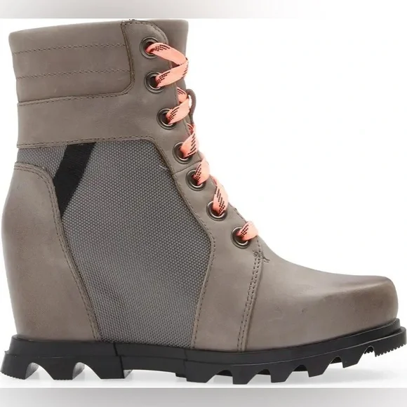 Brand New Joan of Arctic Waterproof Wedge III Lexie Lace-Up Bootie SOREL (NWT) - Picture 6 of 13